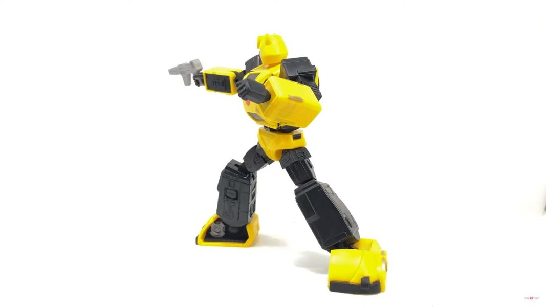 Transformers R.E.D G1 Bumblebee  (13 of 24)